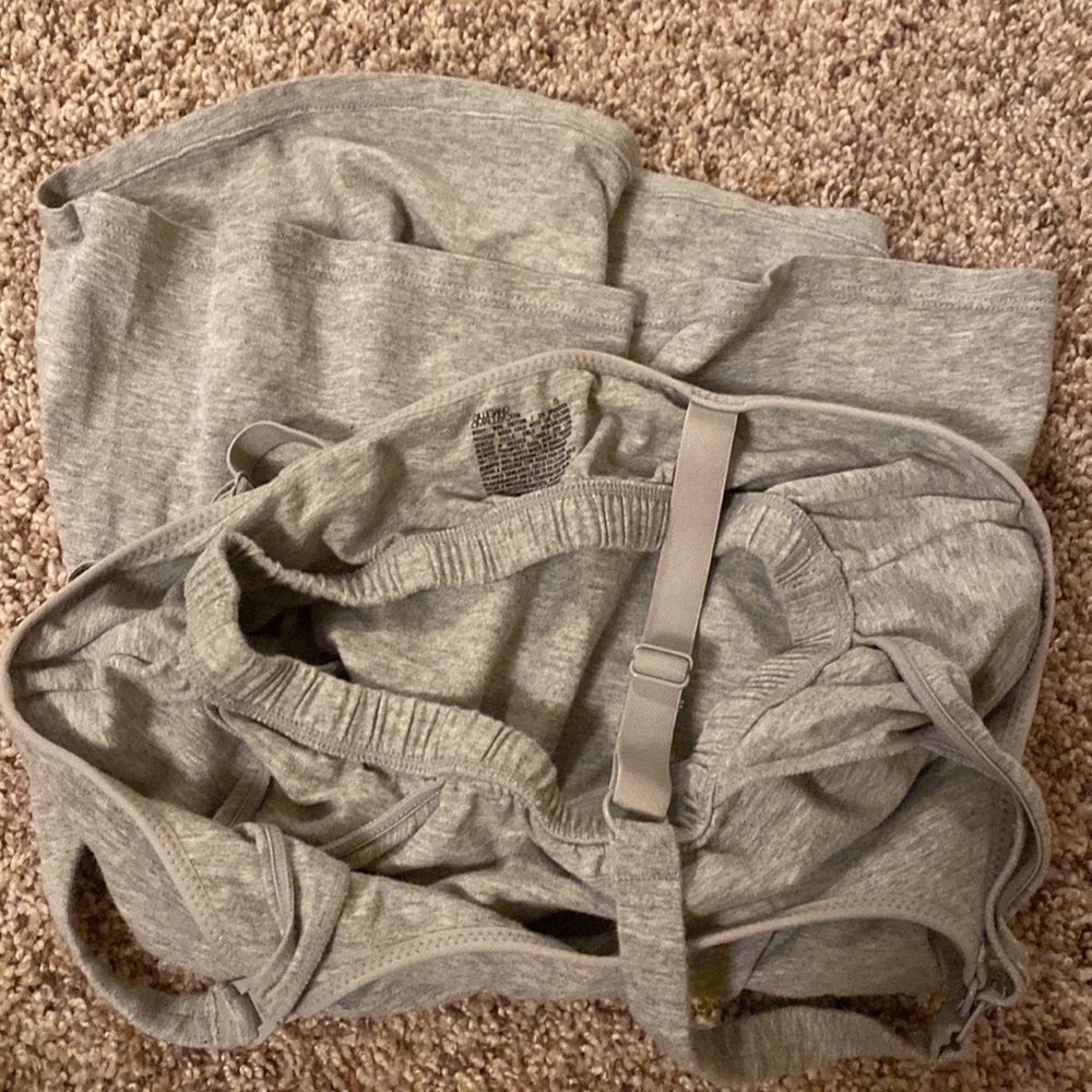 (4/$10) Gilligan & O’Malley nursing tank top - Picture 5 of 5